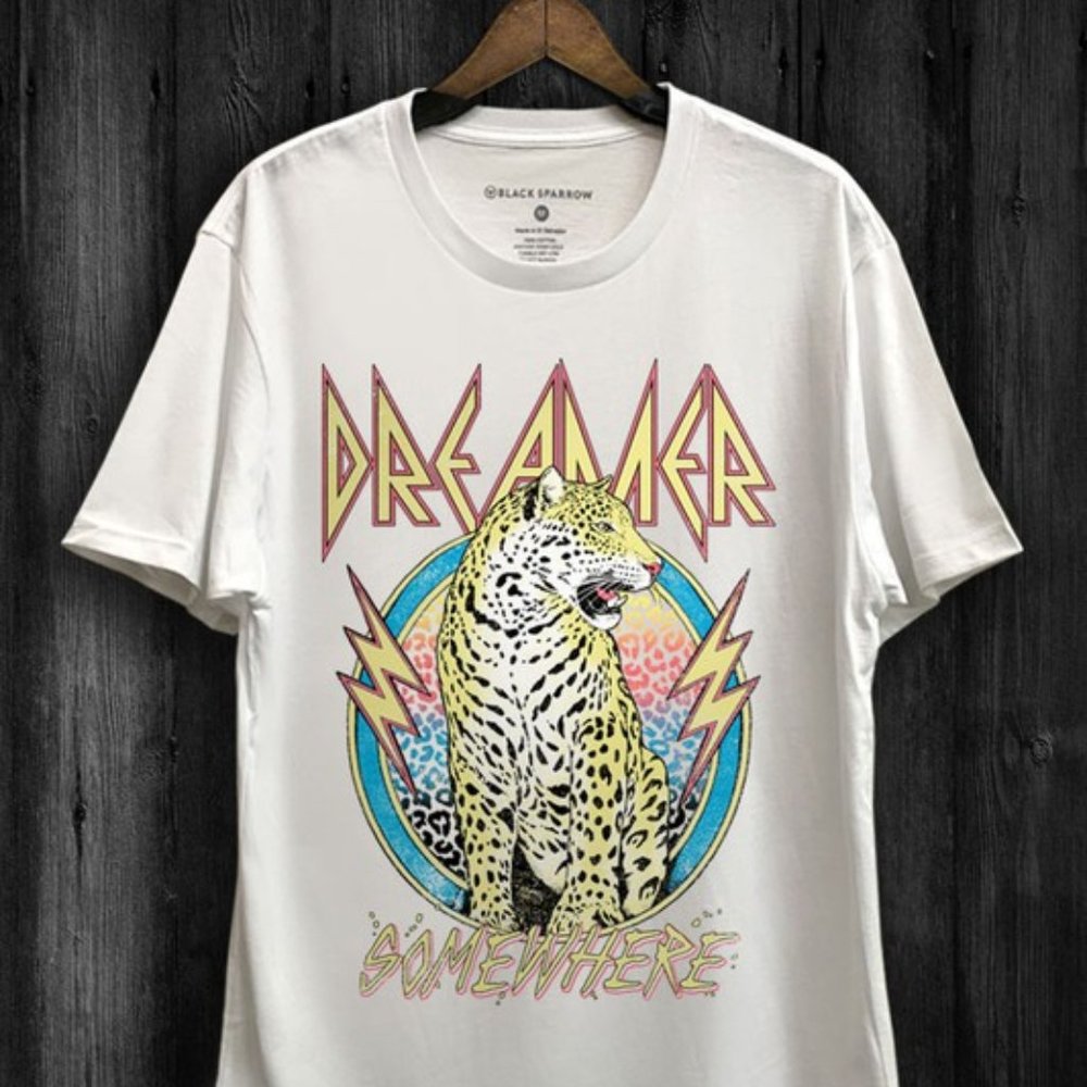 Dreamer graphic tee